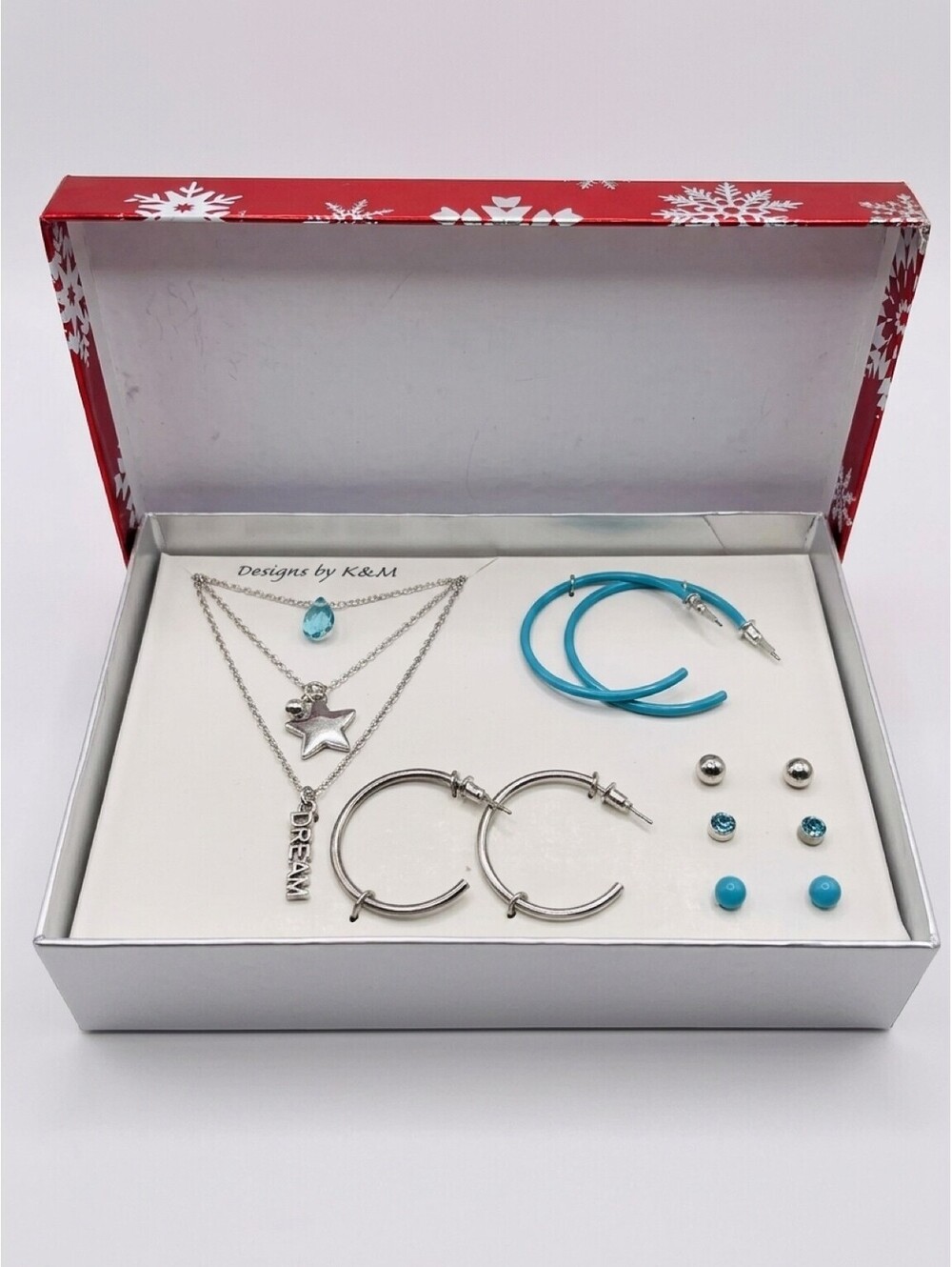 Designs by K&M 3 Necklaces 5 Pair Earrings Jewelry Gift Set Turquoise Silver